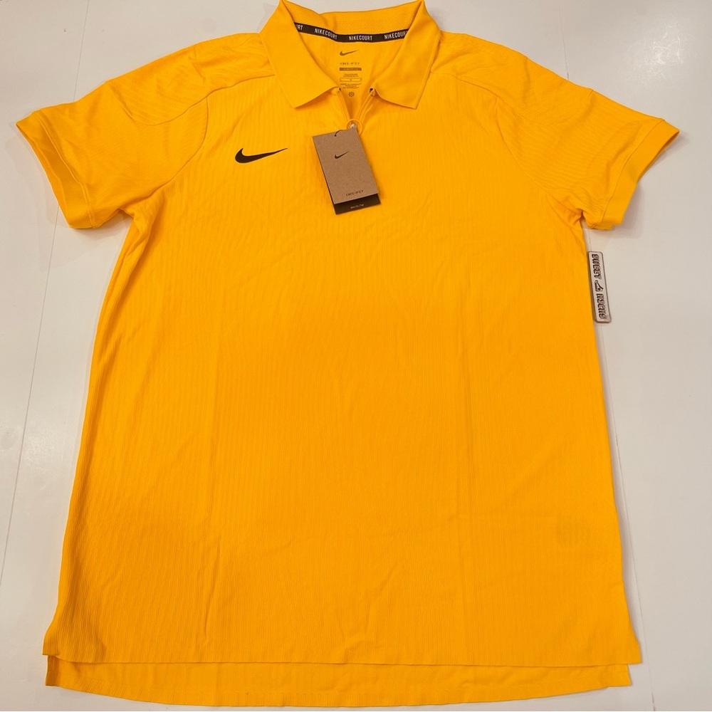 Nike Court 1/4 Zip Dri-FIT Tennis Shirt Slim Fit Gold
